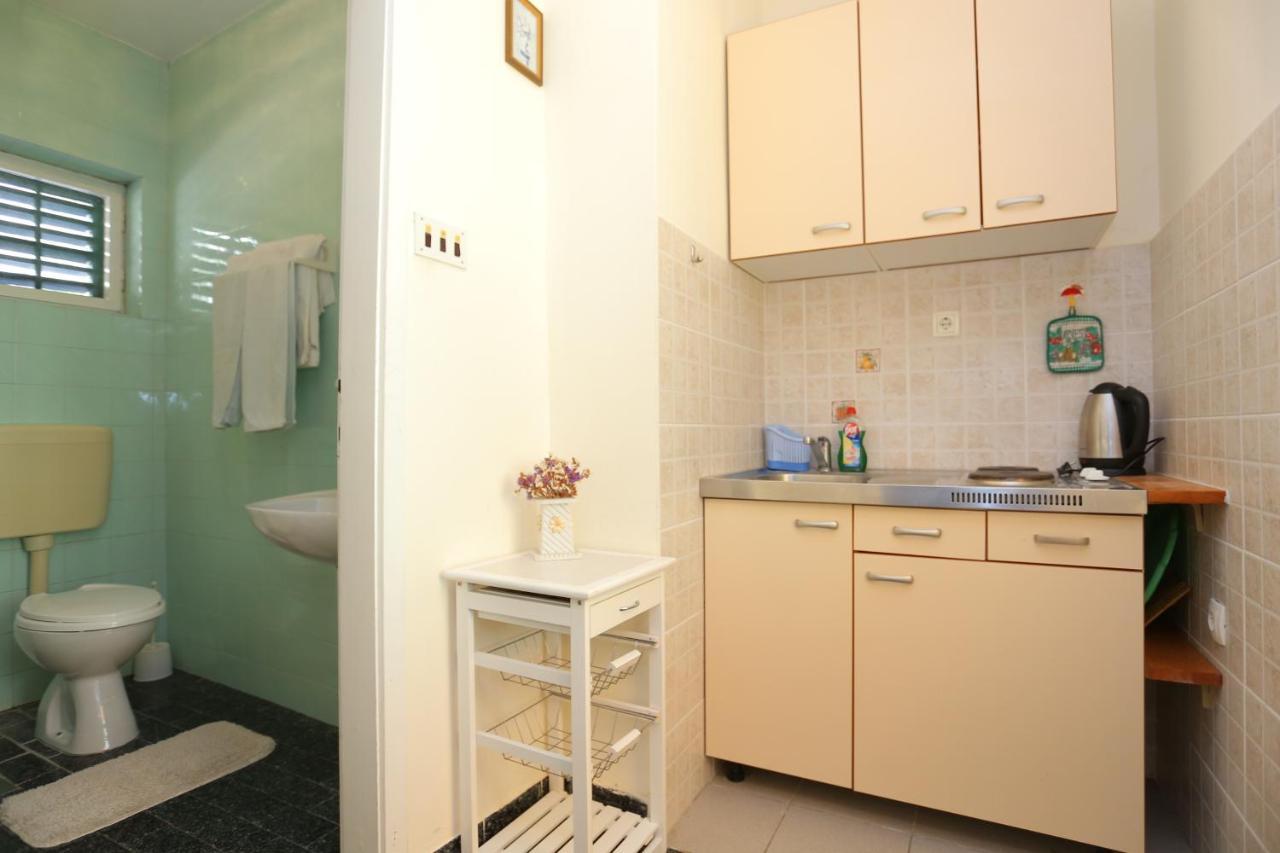 Apartments By The Sea Mimice, Omis - 18149 Exterior photo