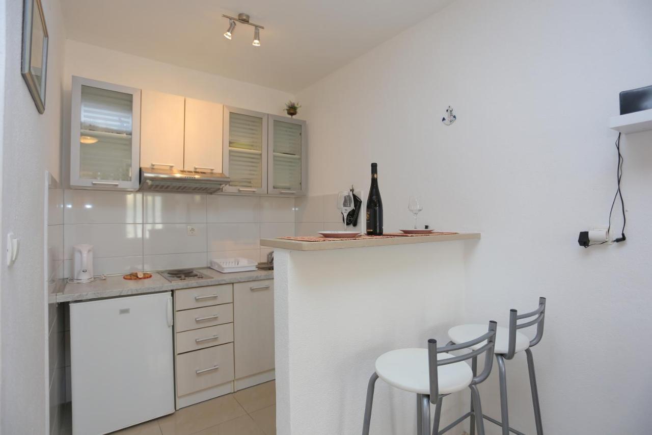 Apartments By The Sea Mimice, Omis - 18149 Exterior photo